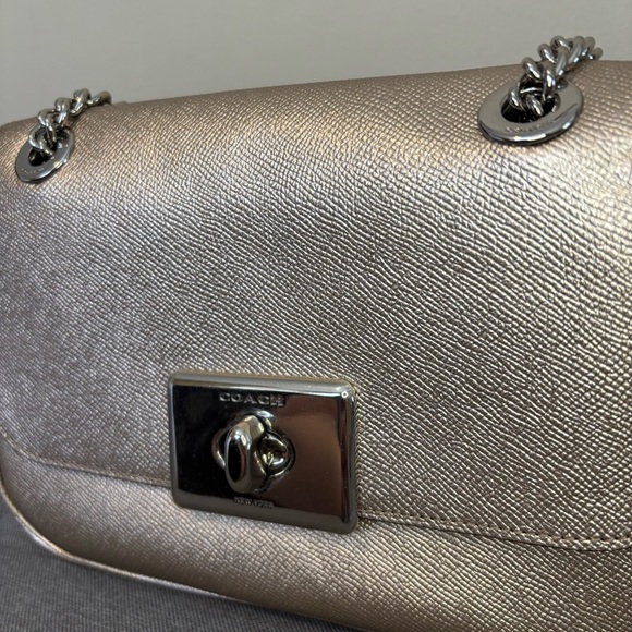NWOT Coach Cassidy Crossbody Purse in Platinum Silver Metallic Leather - Picture 9 of 16